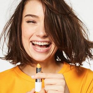 Avon Vitamin C Antioxidant Lip Treatment